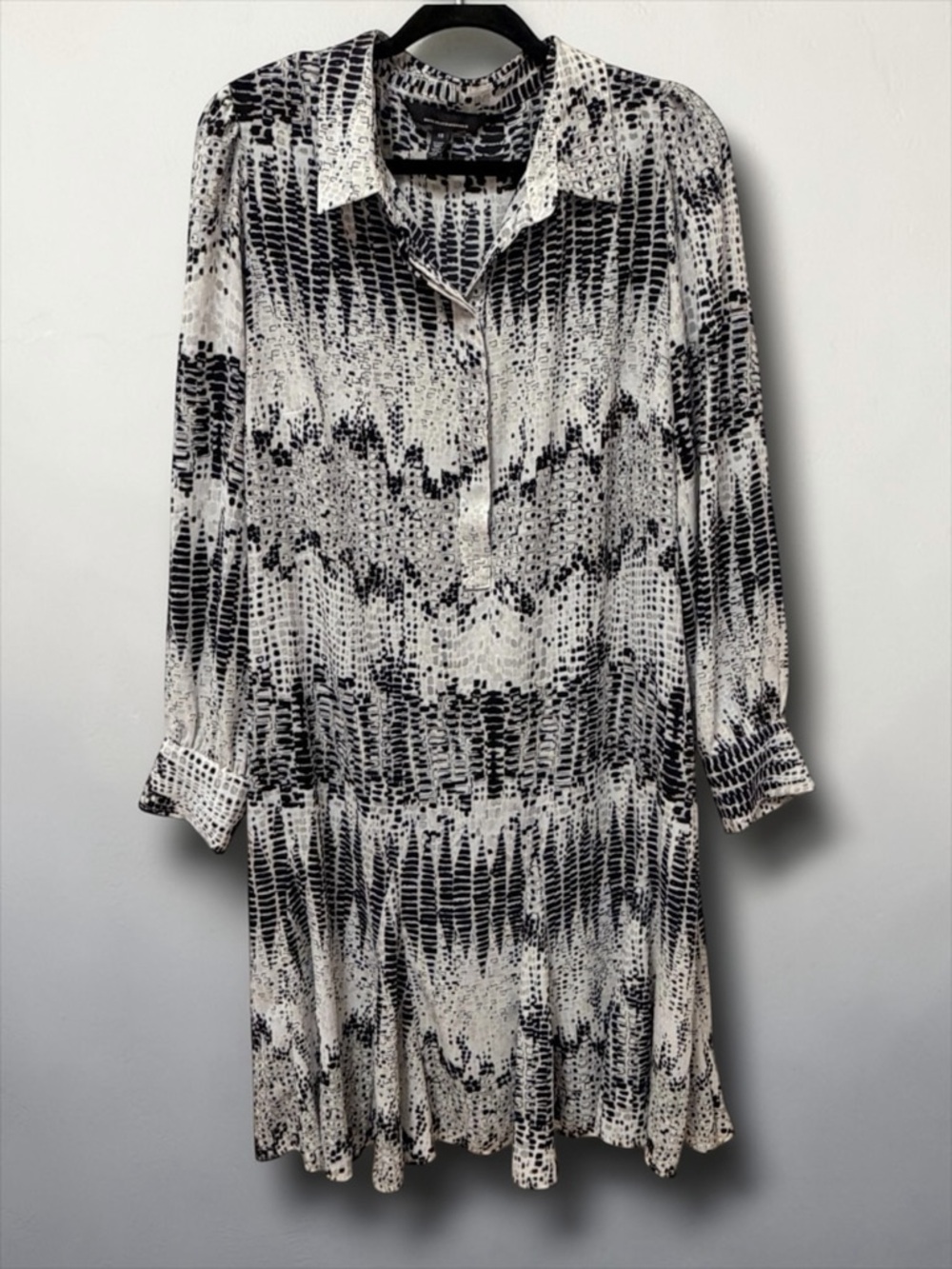 White House Black Market Dress Womens 18 Black White Print Long Sleeve Collared